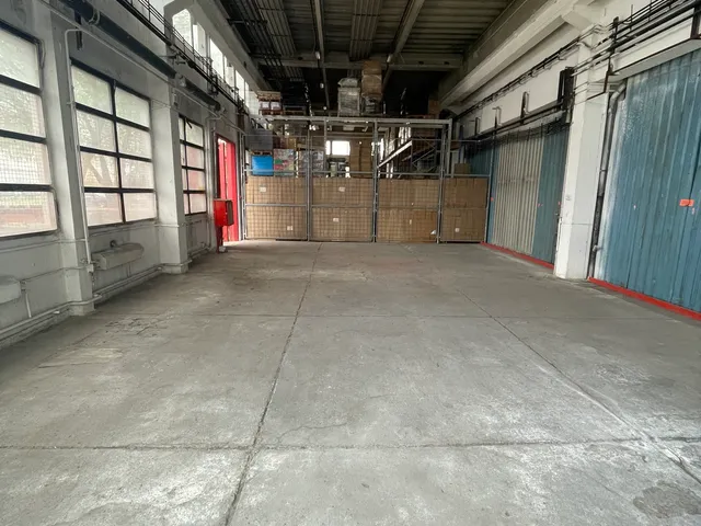 Kiadó kereskedelmi és ipari ingatlan Budapest XXIII. kerület, Soroksár 144 nm