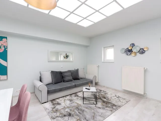 Eladó lakás Budapest VII. kerület, Károly krt. 15 75 nm