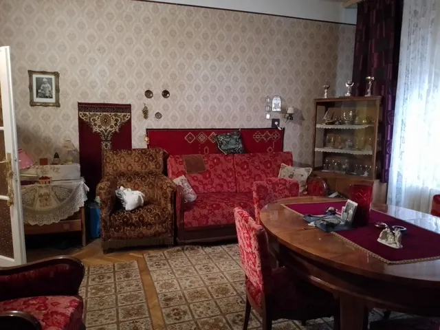 Eladó lakás Miskolc, Belváros 79 nm