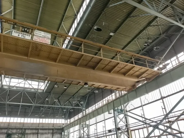 Eladó kereskedelmi és ipari ingatlan Miskolc, Vasgyár, Kerpely Antal utca 35. 1300 nm