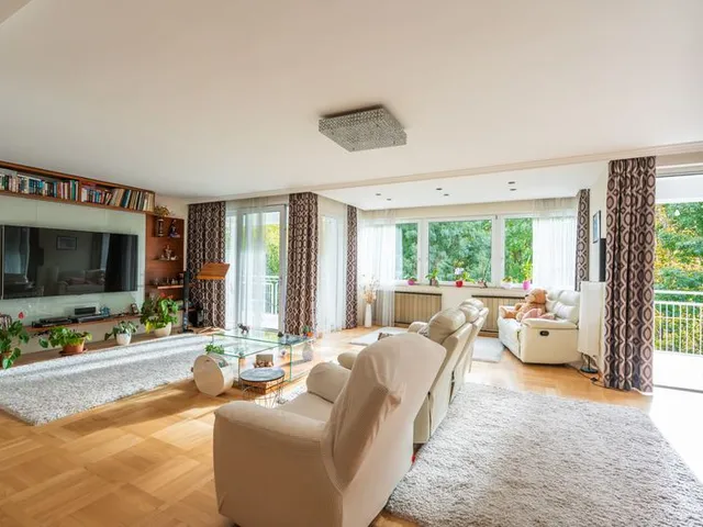 Eladó lakás Budapest II. kerület, Törökvész 215 nm