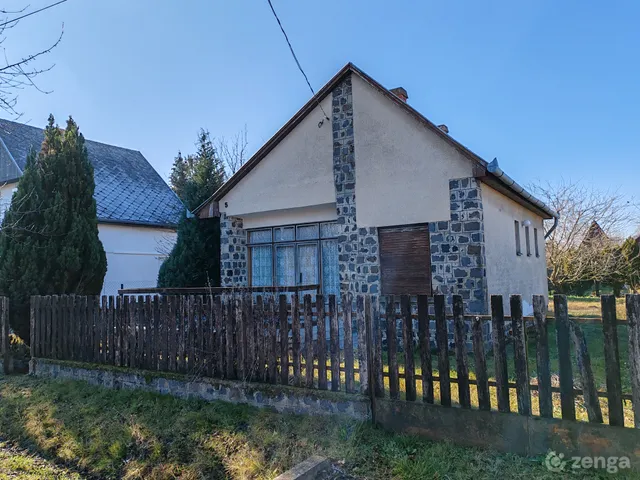 Eladó ház Balatonkeresztúr 59 nm