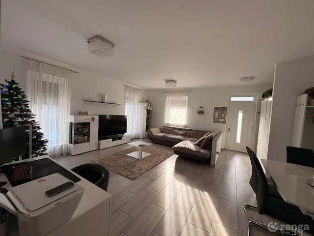 Eladó ház Gyál 102 nm