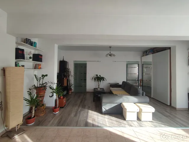 Eladó ház Pócsmegyer, Surány 132 nm