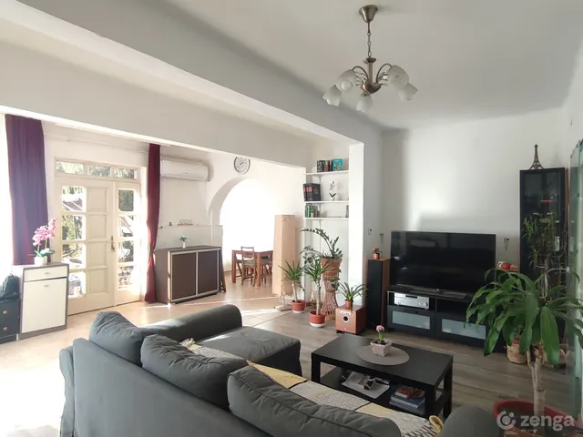 Eladó ház Pócsmegyer, Surány 132 nm