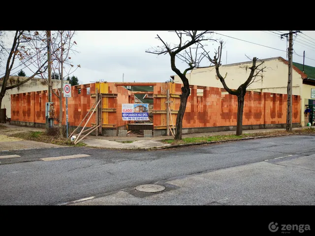 Eladó lakás Budapest XV. kerület, Pestújhely 140 nm