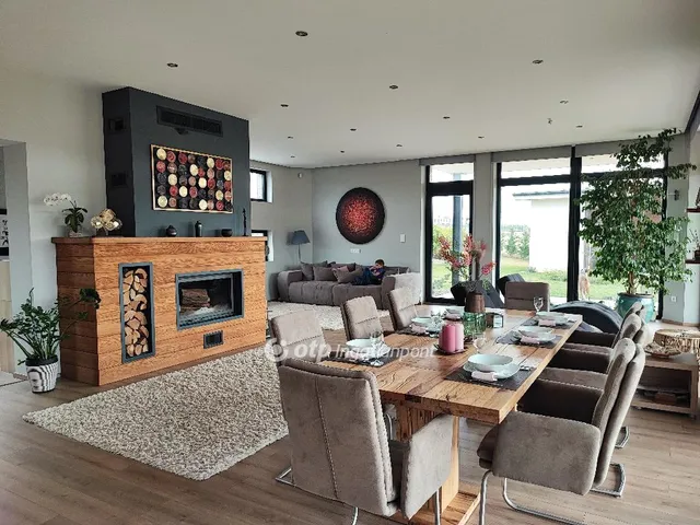 Eladó ház Törökbálint 450 nm