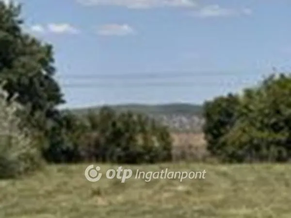 Eladó telek Gárdony 5010 nm