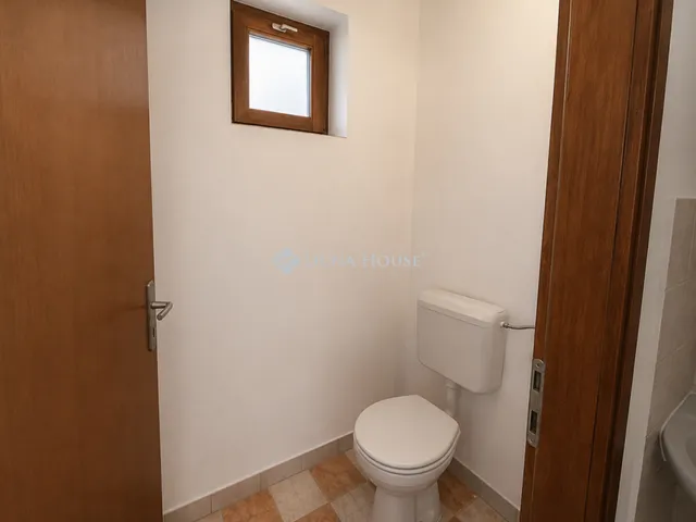 Eladó ház Kalocsa 262 nm