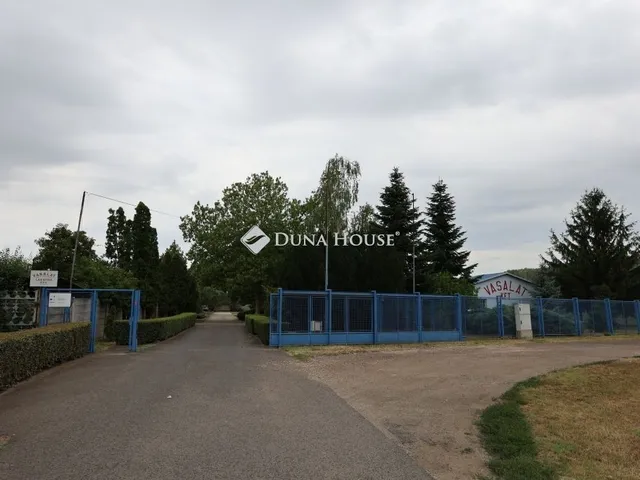Eladó kereskedelmi és ipari ingatlan Gyula 860 nm