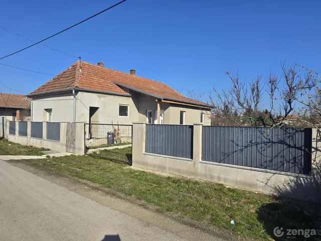 Eladó ház Adács 1438 nm