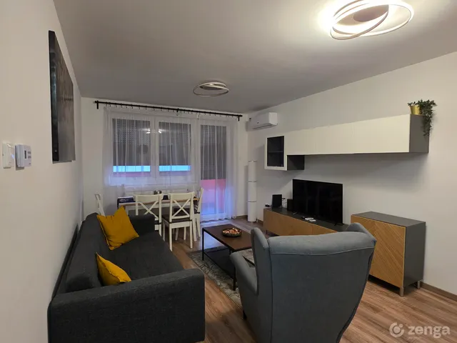 Kiadó lakás Debrecen, Belváros 67 nm