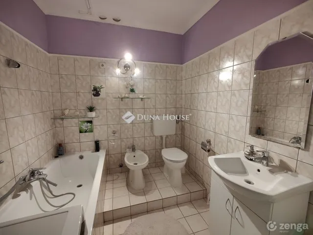Eladó ház Budapest XVIII. kerület 92 nm