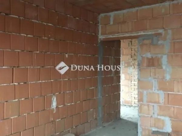 Eladó ház Budapest XX. kerület 260 nm
