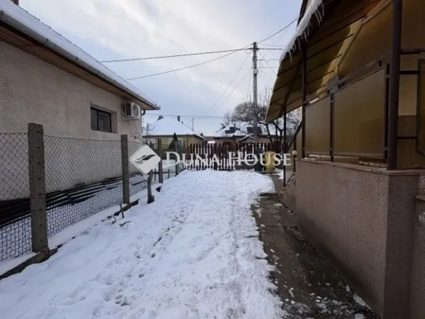 Eladó ház Gyál 220 nm