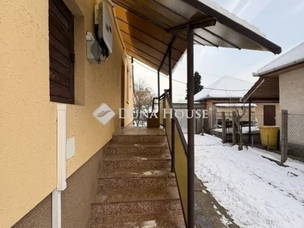 Eladó ház Gyál 220 nm