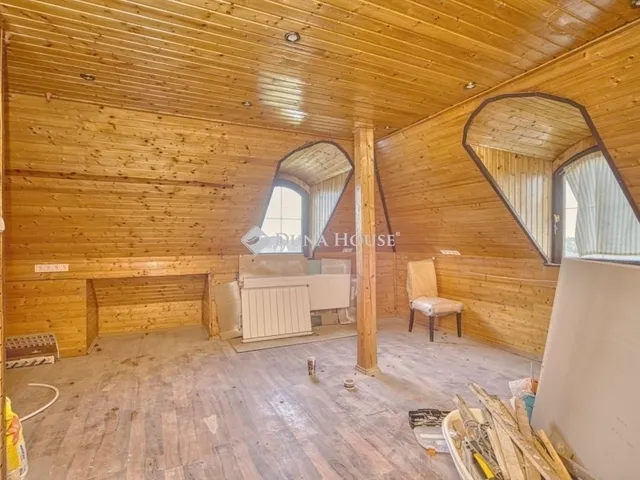 Eladó ház Budapest XVIII. kerület 386 nm