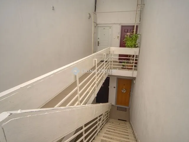 Eladó lakás Budapest XXI. kerület 70 nm