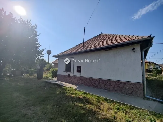 Eladó ház Úri 86 nm