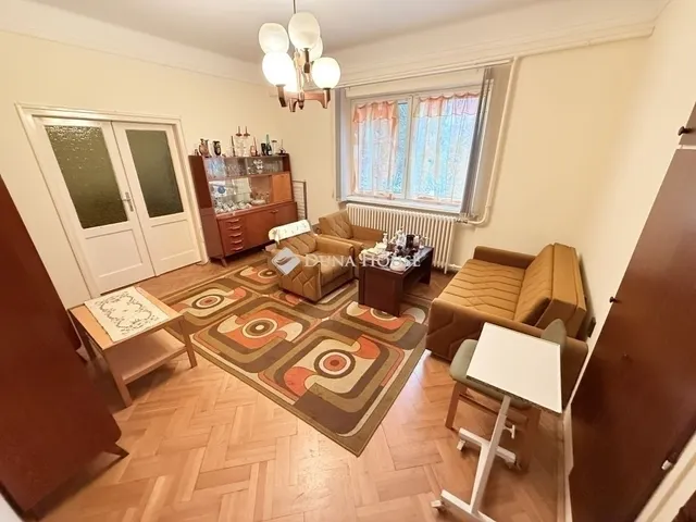 Eladó ház Budapest XVIII. kerület 171 nm