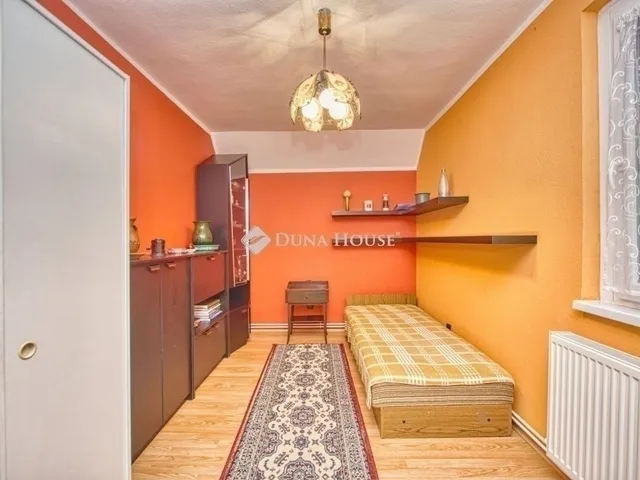 Eladó ház Budapest XVIII. kerület 270 nm