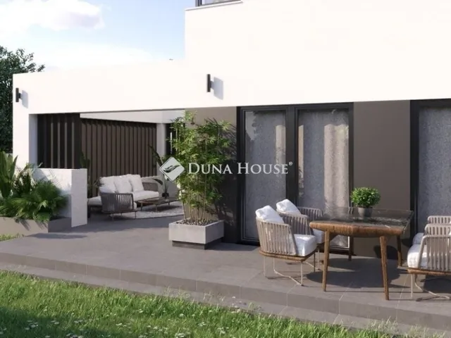 Eladó ház Vecsés 160 nm