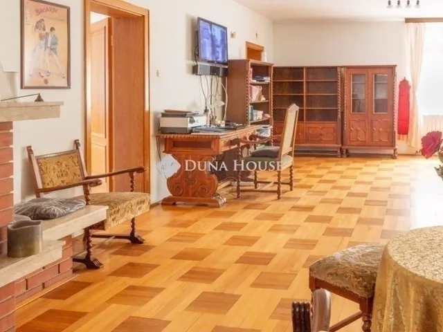 Eladó ház Budapest XVIII. kerület 196 nm
