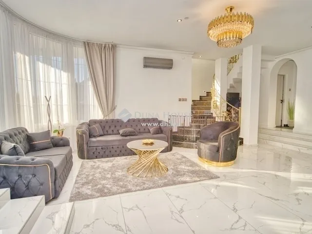 Eladó ház Gyál 260 nm