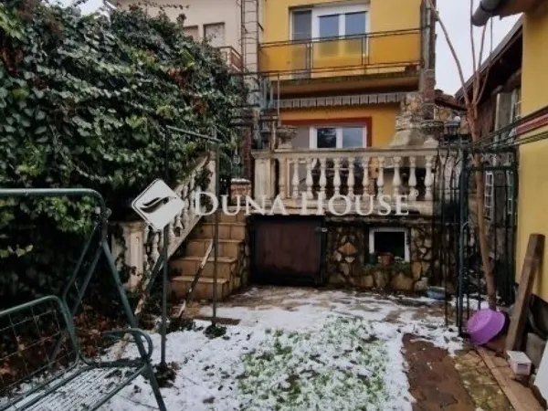 Eladó ház Budapest XVIII. kerület, Szemeretelep 110 nm