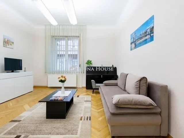 Eladó lakás Budapest IX. kerület 70 nm