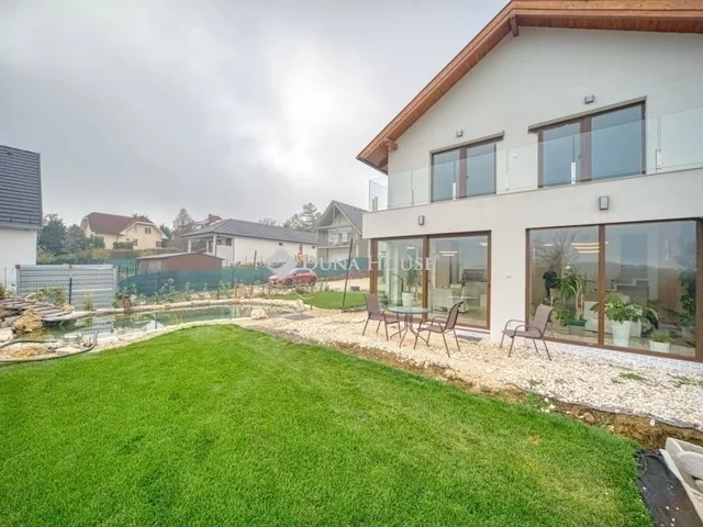 Eladó ház Solymár 146 nm