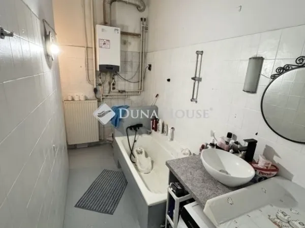 Eladó lakás Budapest IX. kerület 73 nm