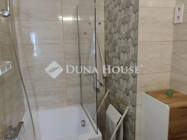 Eladó lakás Budapest X. kerület 71 nm