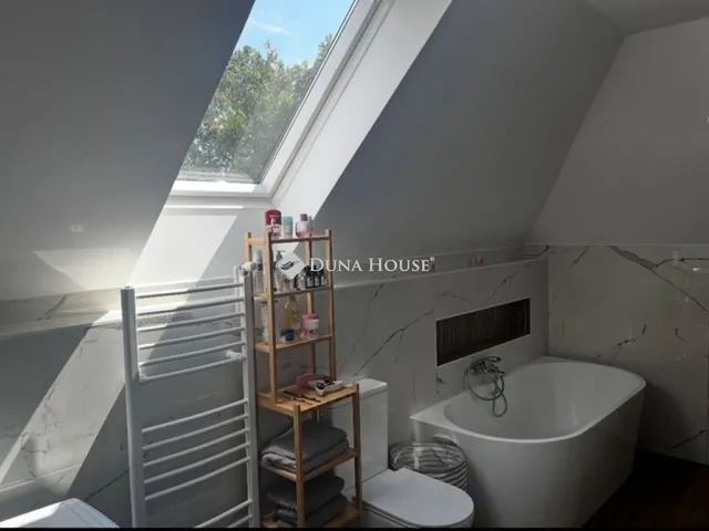 Eladó lakás Budapest XVIII. kerület, Újpéteritelep 83 nm