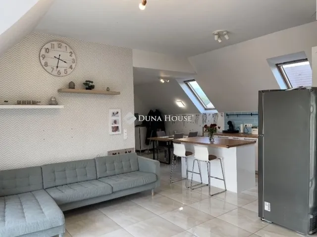 Eladó lakás Budapest XVIII. kerület, Újpéteritelep 83 nm