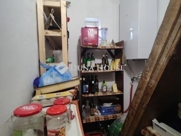 Eladó ház Úri 86 nm