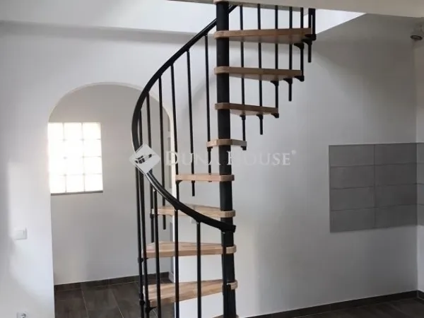 Eladó ház Budapest XVIII. kerület, Rendessytelep 100 nm