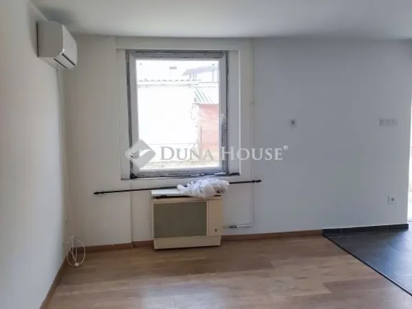 Eladó ház Gyál 265 nm