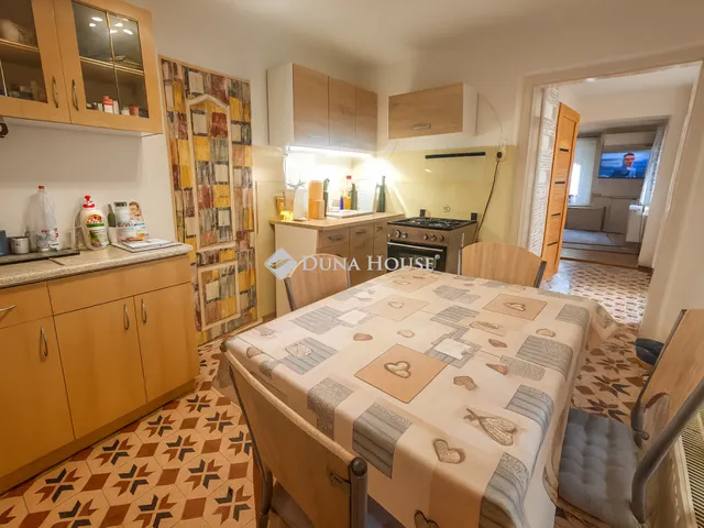 Eladó ház Budapest XVIII. kerület, Ganzkertváros 96 nm