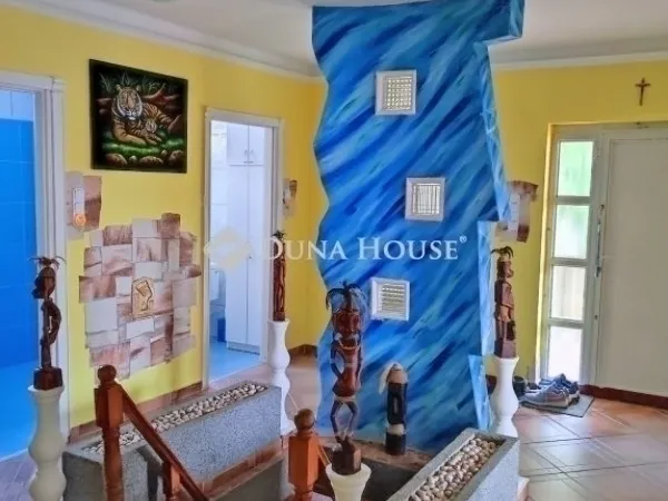 Eladó ház Budapest XVIII. kerület, Szent Imre kertváros 300 nm