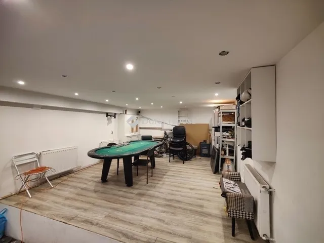 Eladó ház Budapest IV. kerület, Újpest 168 nm