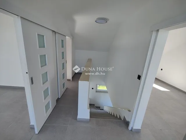 Eladó üdülő és hétvégi ház Szigetbecse 104 nm