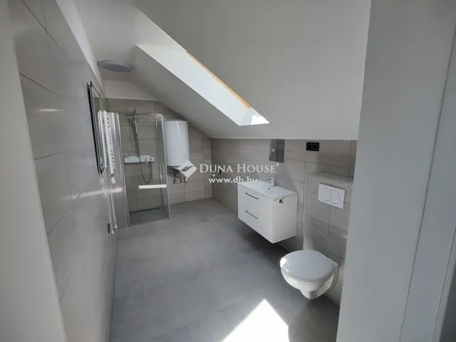 Eladó üdülő és hétvégi ház Szigetbecse 104 nm