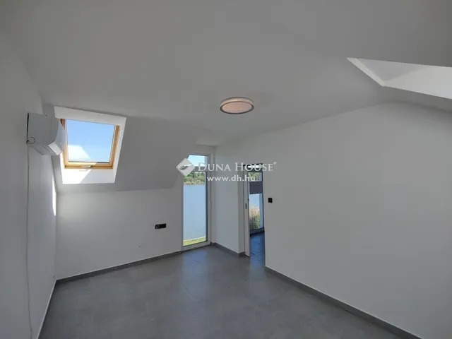 Eladó üdülő és hétvégi ház Szigetbecse 104 nm