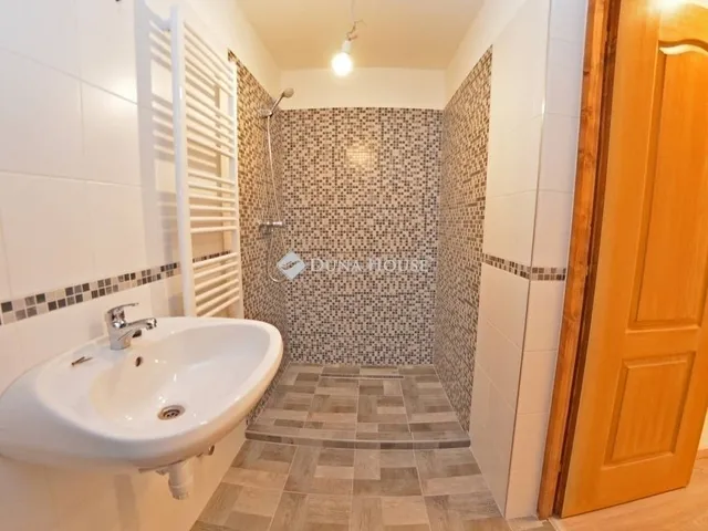 Eladó ház Budapest XIX. kerület, Kispest 130 nm