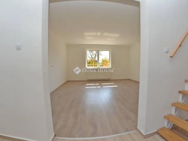 Eladó ház Budapest XIX. kerület, Kispest 130 nm