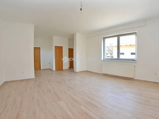 Eladó ház Budapest XIX. kerület, Kispest 130 nm