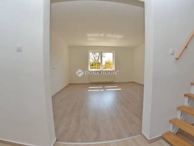 Eladó ház Budapest XIX. kerület, Kispest 130 nm