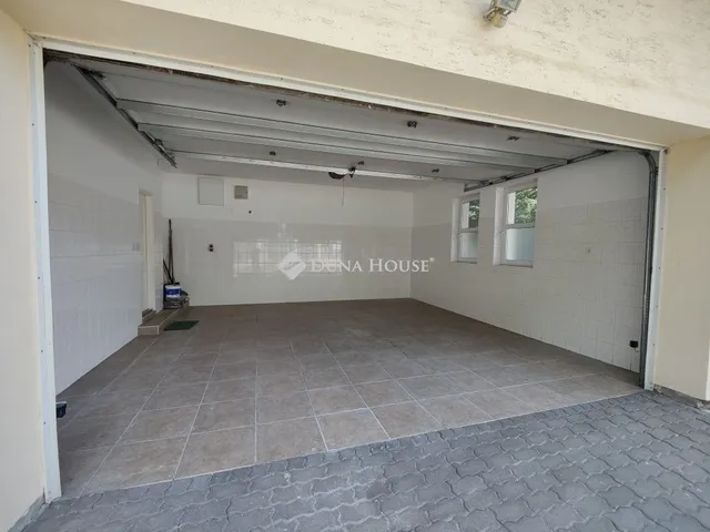 Eladó ház Budapest XVIII. kerület 280 nm