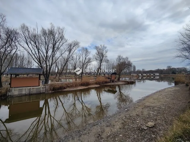 Eladó ház Péteri 32 nm